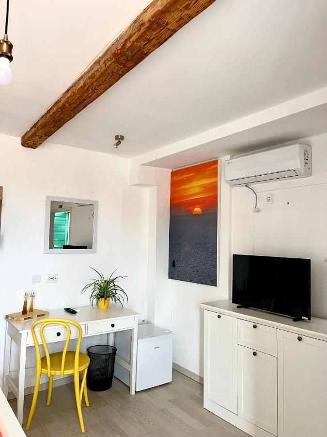 Hotel Val Comeza Komiža Zewnętrze zdjęcie